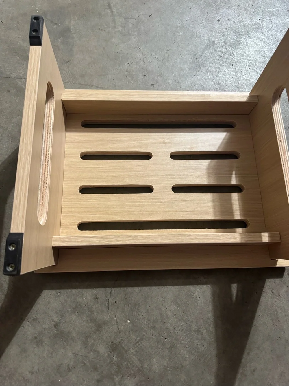 Wooden Step Stool with Non-Slip Grip ~450 lbs carrying capacity